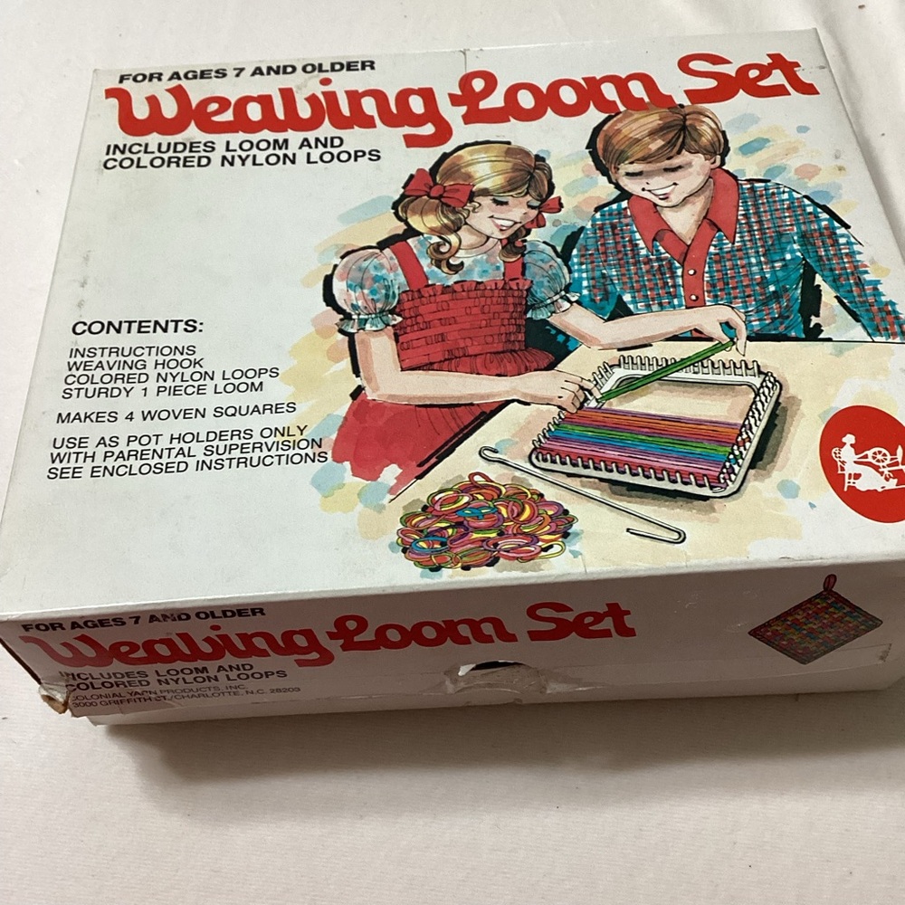 Vintage Children’s Weaving Loom Set